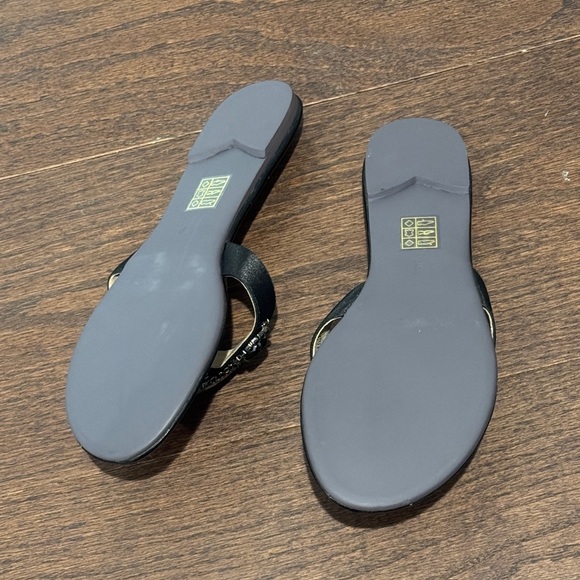 NWT Jeffrey Campbell Black Beaded Women's Sandals Size 9 - Picture 4 of 6